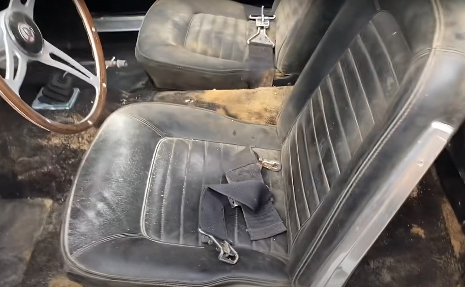 barn find gold 1965 shelby mustang gt350 stored for decades in abandoned house 2