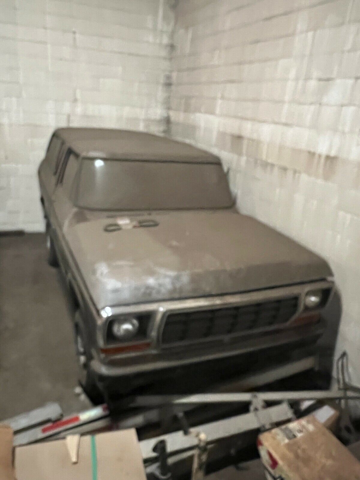 1978 ford bronco parked for 30 years looks dusty and dirty and ridiculously cool 6
