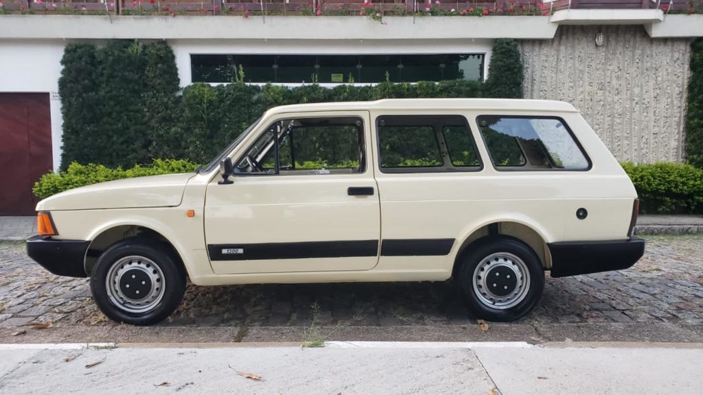 Conheça a rara Fiat Panorama 1983 de 29.900 reais (12 fotos)