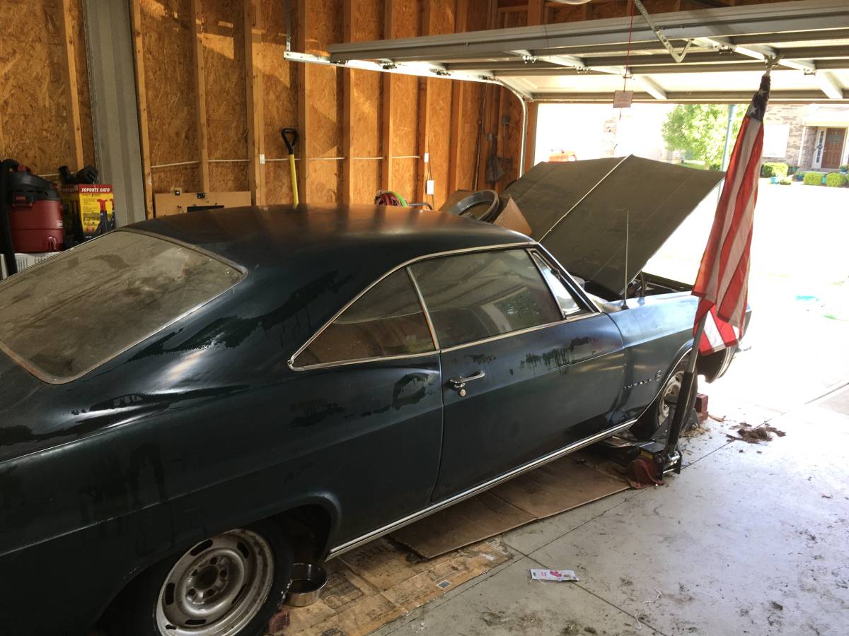 1965 chevrolet impala barn find needs total restoration engine not started since the 90s 192476 1
