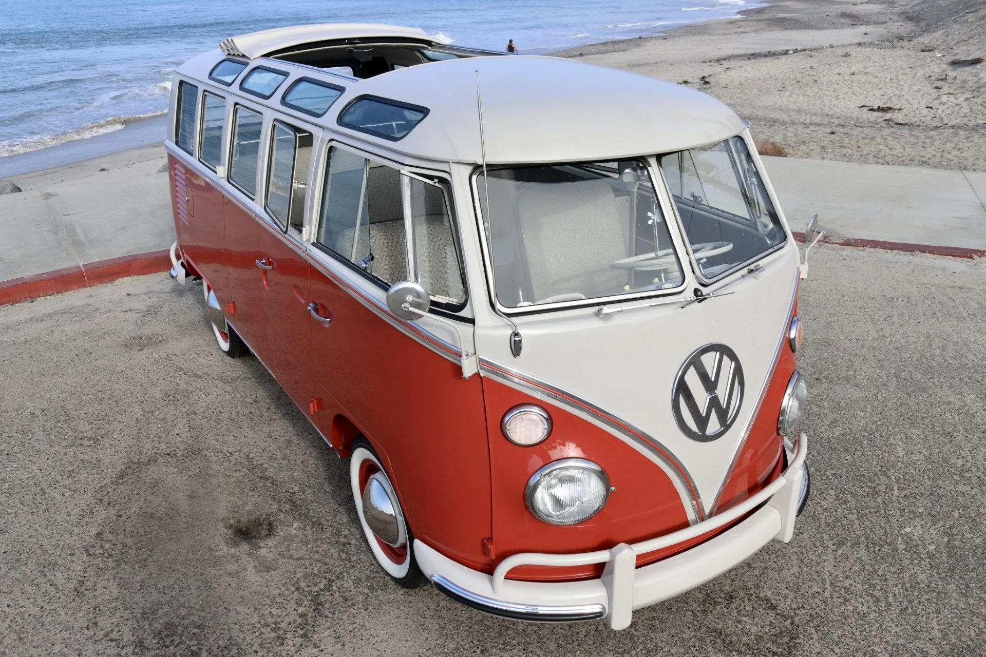 this volkswagen type 2 sunroof deluxe 21 window samba is the real deal full of surprises 33
