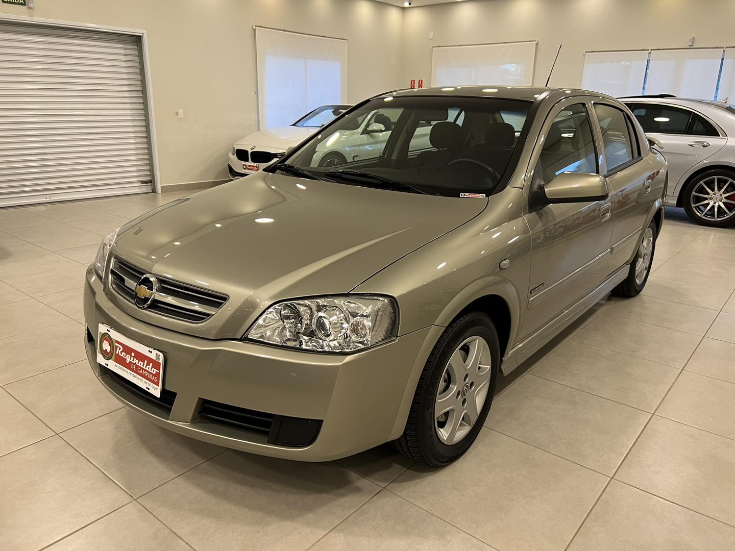 315207467 498862835612628 1008727348287125987 n Astra Advantage 2009 com apenas 4 mil km rodados é avaliado em 69 mil reais 315207467 498862835612628 1008727348287125987 n