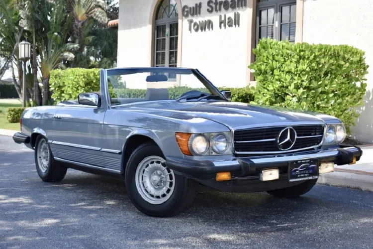 Mercedes-Benz Classe SL 1979 / Bring a Trailer