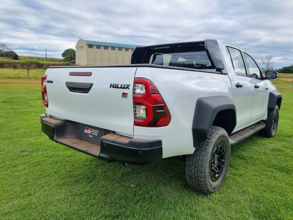 Toyota Hilux GR-Sport 2024 / Foto reprodução / Toyota