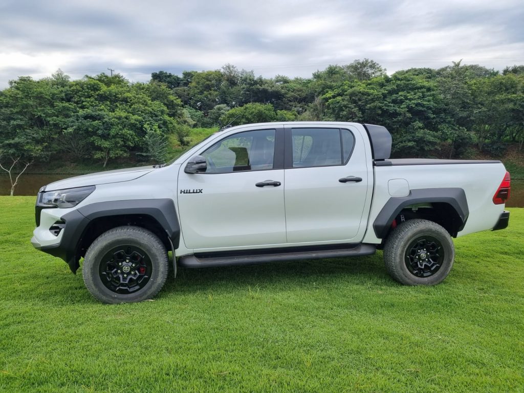 Toyota Hilux GR-Sport 2024 / Foto reprodução / Toyota