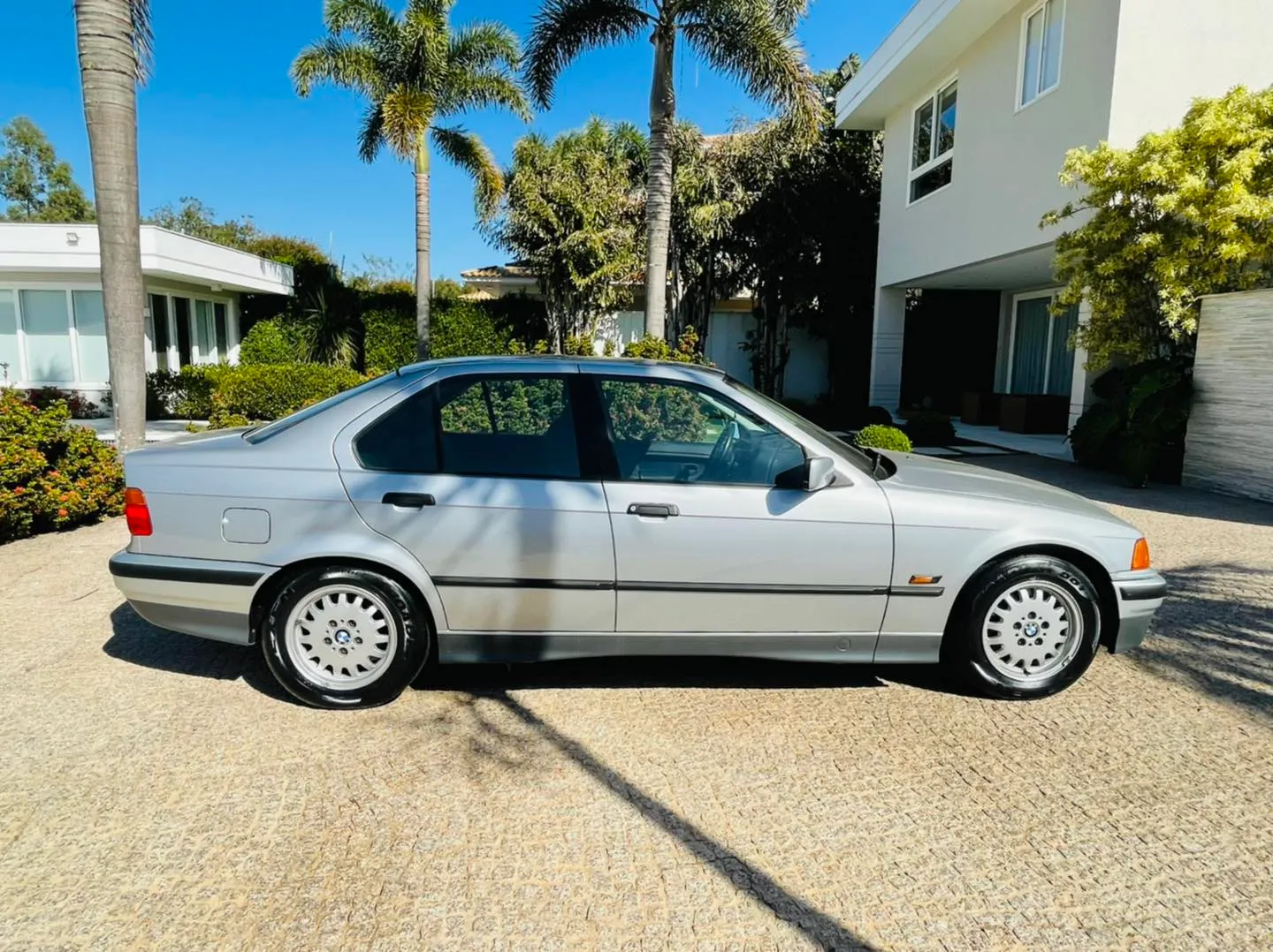 BMW 325i / Foto: Julio Raridades